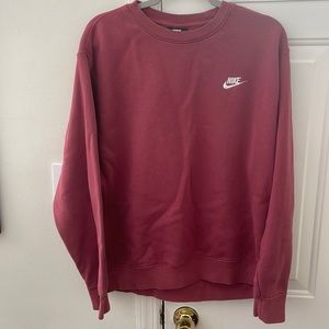 Nike mens crewneck sweater size L, washed